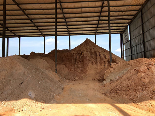 湖南省醴陵市馬戀耐火泥有限公司,湖南硅質(zhì)耐火泥漿銷售,粘土質(zhì)耐火泥漿銷售,熱風(fēng)爐用耐酸噴涂料哪里好