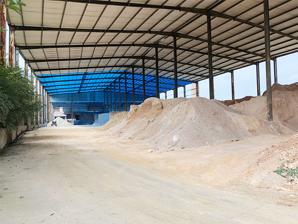 湖南省醴陵市馬戀耐火泥有限公司,湖南硅質(zhì)耐火泥漿銷(xiāo)售,粘土質(zhì)耐火泥漿銷(xiāo)售,熱風(fēng)爐用耐酸噴涂料哪里好